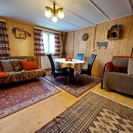 3. Im Nue-hus Apartment