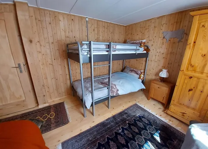 3. Im Nue-hus * Arosa