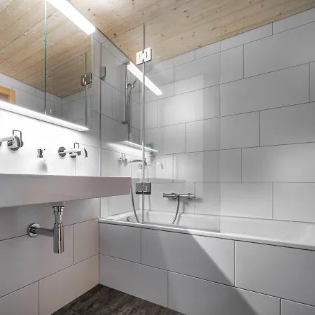 3. Im Nue-hus