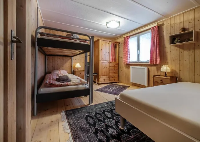 3. Im Nue-hus * Arosa